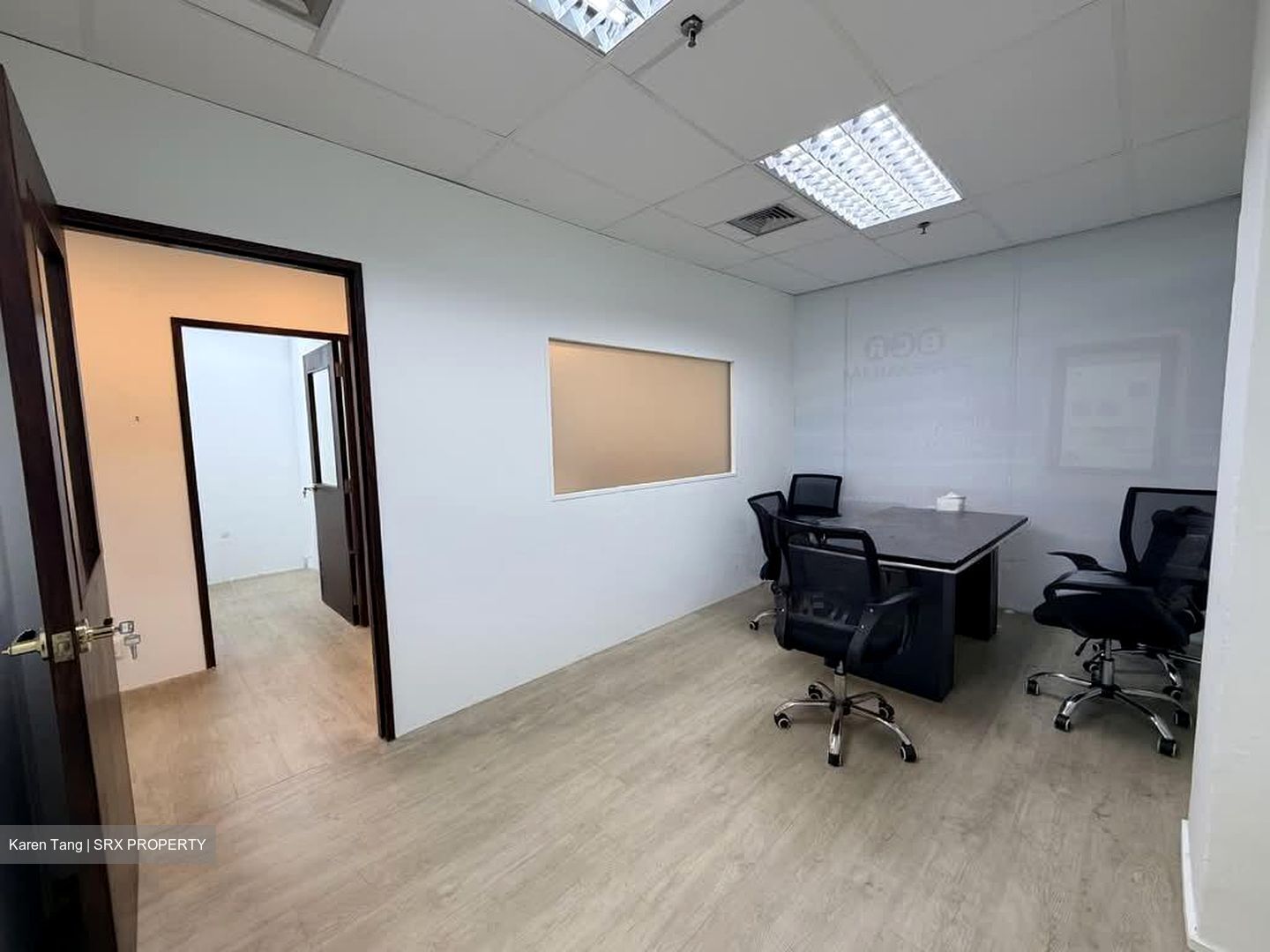 North Bridge Centre (D7), Office #554723001